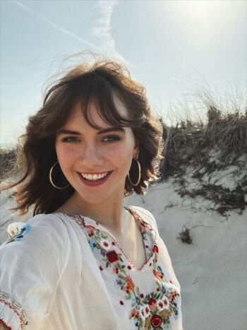 Emilia Jones