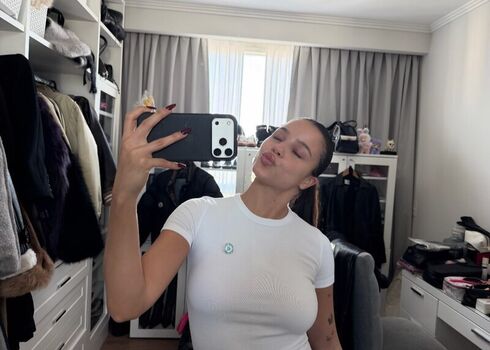 Full leaked Emilia mernes private onlyfans photo