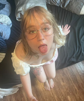 Full leaked Emilia private onlyfans photo