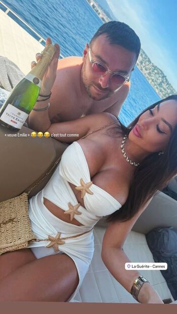 Full leaked Emilie amar private onlyfans photo