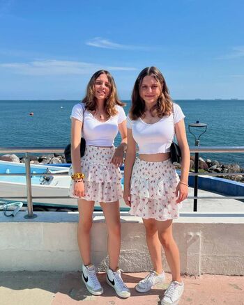 Full leaked Emilie y estephany private onlyfans photo