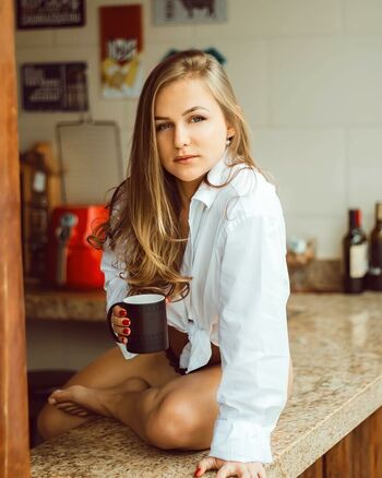 Full leaked Emilly schellmann page private onlyfans photo