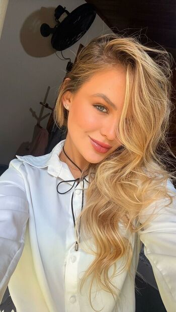 Full leaked Emilly schellmann private onlyfans photo