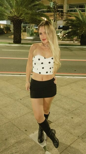Full leaked Emilly schellmann private onlyfans photo