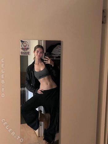 Full leaked Emily feld  page private onlyfans photo