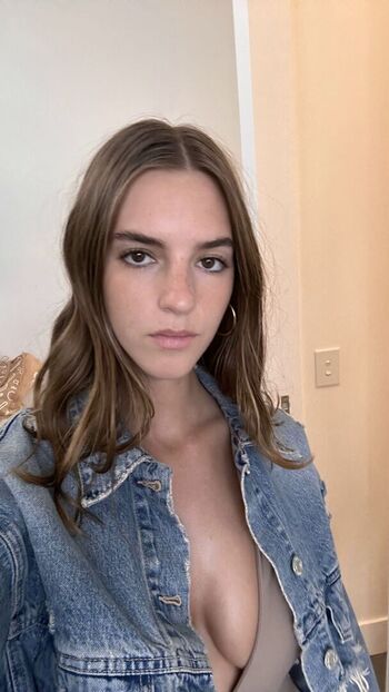 Full leaked Emily feld page private onlyfans photo
