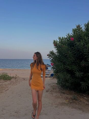 Full leaked Emily feld  page private onlyfans photo