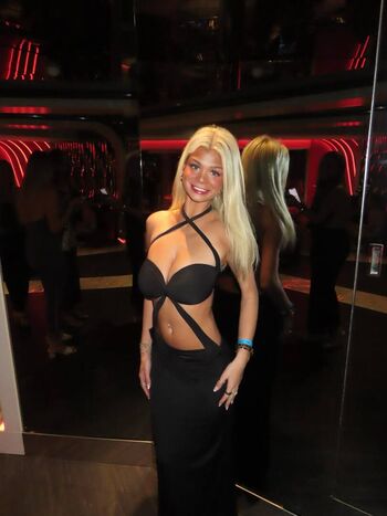 Full leaked Emily holland private onlyfans photo