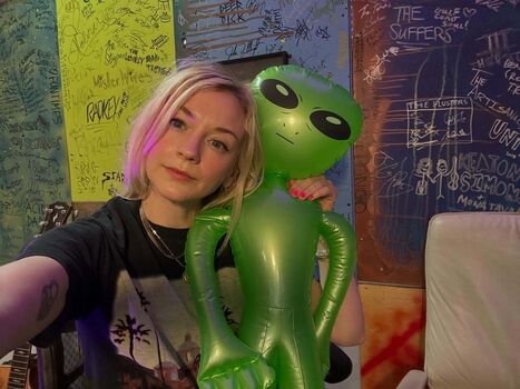 Full leaked Emily kinney private onlyfans photo