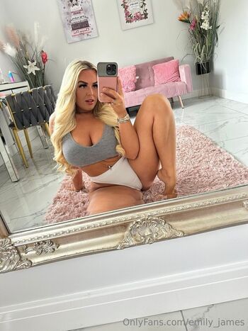 Full leaked Emily louiseuk page private onlyfans photo