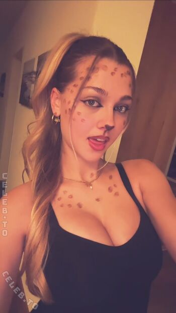 Full leaked Emily maurer private onlyfans photo