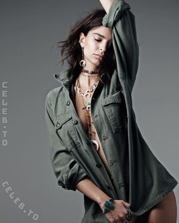 Full leaked Emily ratajkowski private onlyfans photo