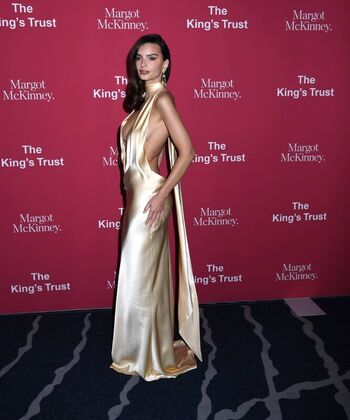 Full leaked Emily ratajkowski  page private onlyfans photo