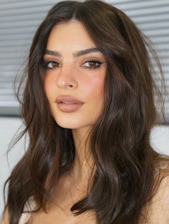 Full leaked Emily ratajkowski page private onlyfans photo
