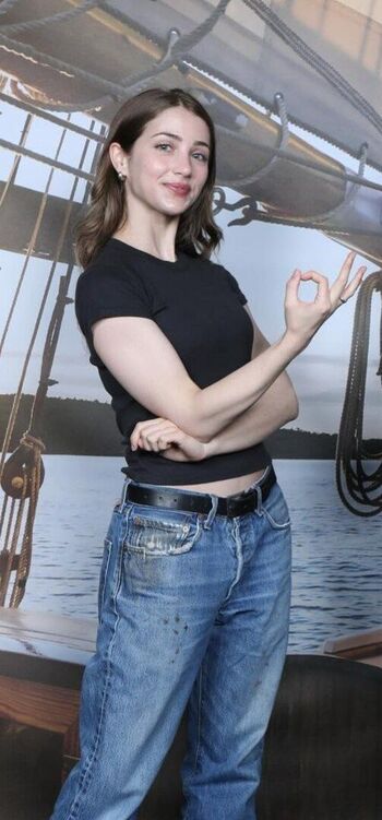 Full leaked Emily rudd private onlyfans photo