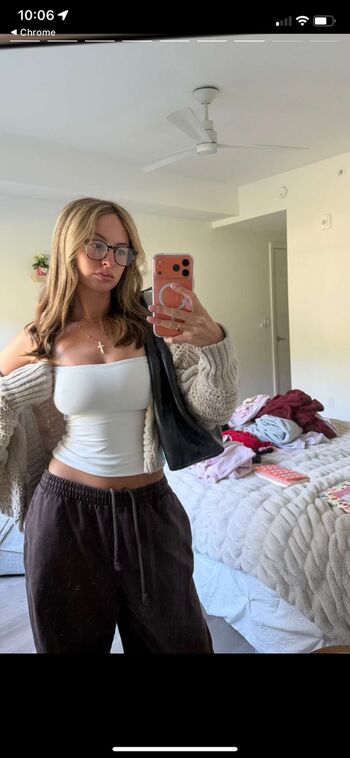 Full leaked Emily schmidtt private onlyfans photo