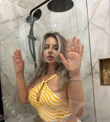 Full leaked Emilybee private onlyfans photo