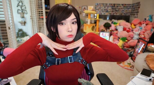 Full leaked Emiru page private onlyfans photo