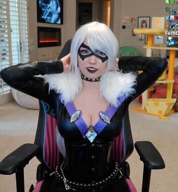 Full leaked Emiru page private onlyfans photo