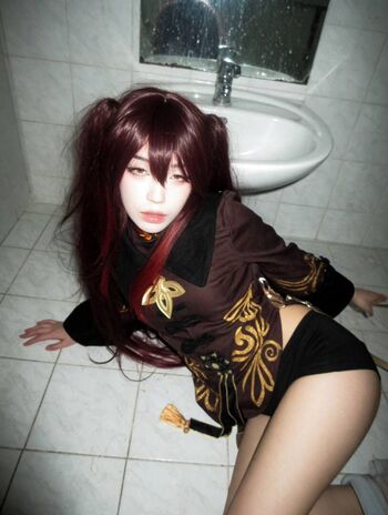 Full leaked Emiru page private onlyfans photo