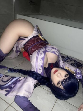 Full leaked Emiru page private onlyfans photo