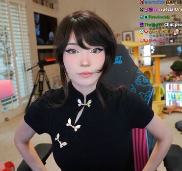Full leaked Emiru private onlyfans photo