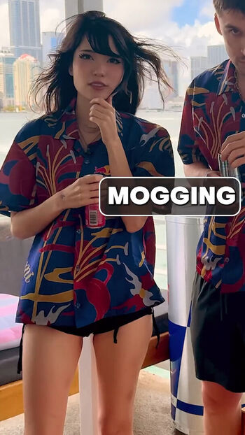 Full leaked Emiru page private onlyfans photo