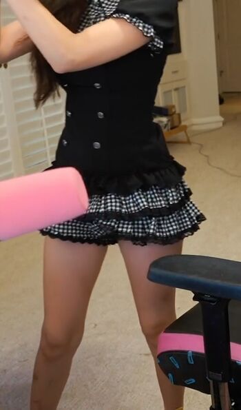 Full leaked Emiru page private onlyfans photo