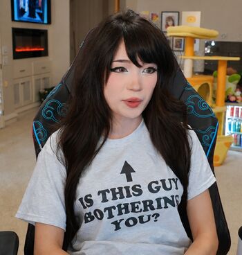 Full leaked Emiru private onlyfans photo