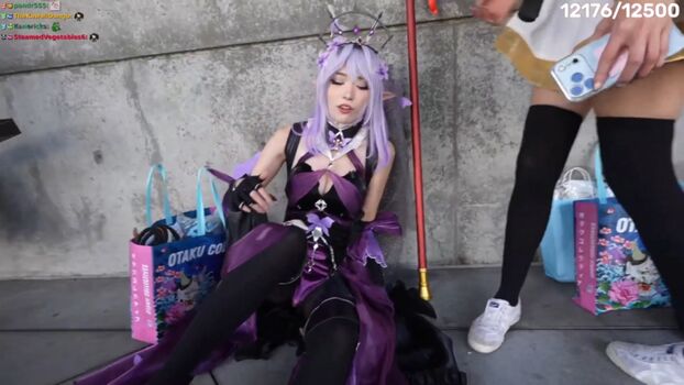 Full leaked Emiru  page private onlyfans photo