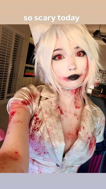 Full leaked Emiru  page private onlyfans photo