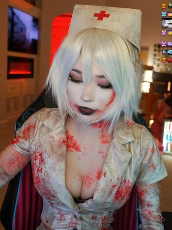 Full leaked Emiru  page private onlyfans photo