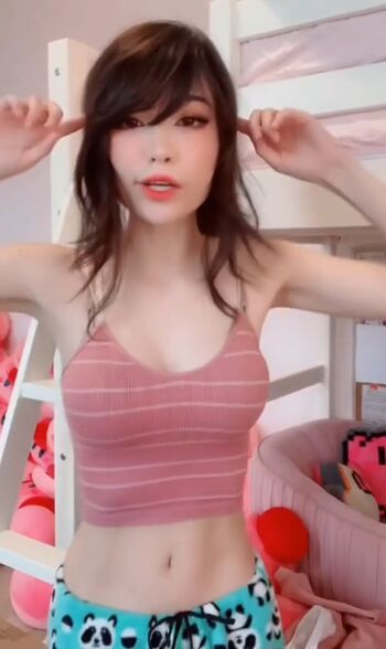 Full leaked Emiru private onlyfans photo