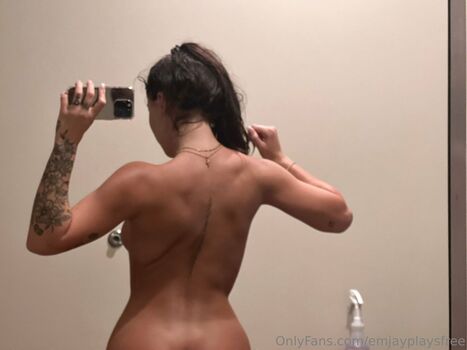 Full leaked Emjayplaysfree private onlyfans photo