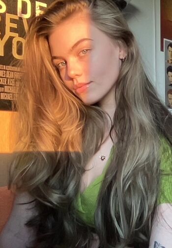 Full leaked Emma beardsley private onlyfans photo