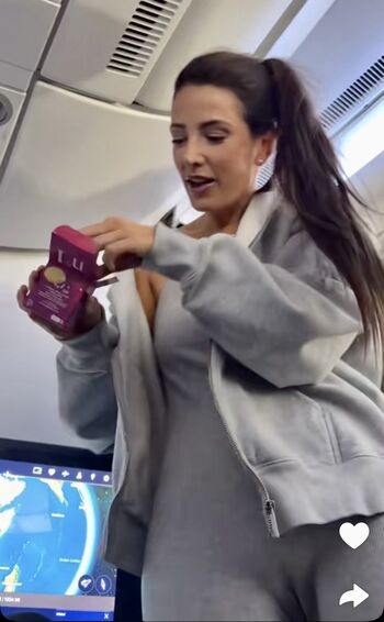 Full leaked Emma cakecup  page private onlyfans photo