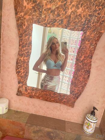 Full leaked Emma hix  page private onlyfans photo