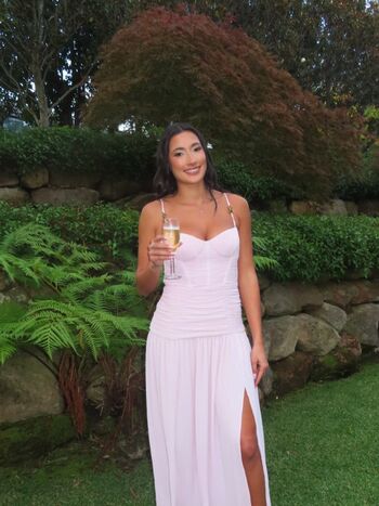 Full leaked Emma lee private onlyfans photo