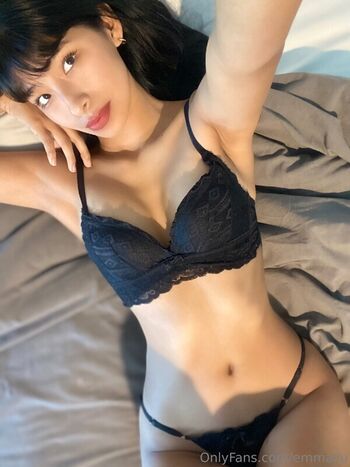 Full leaked Emma liu private onlyfans photo