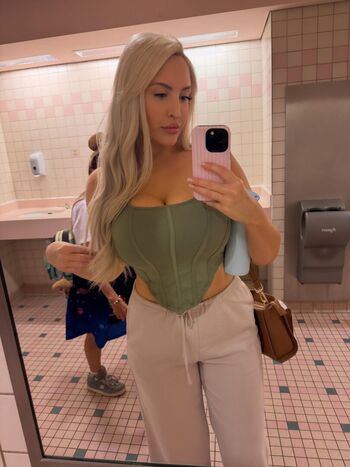 Emma Louise Jones