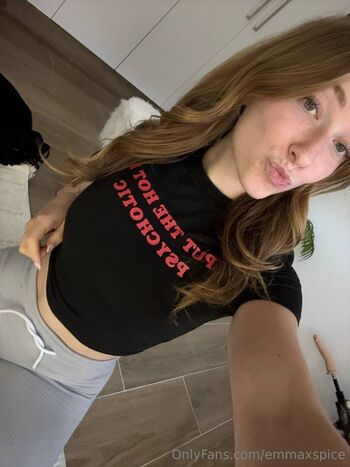 Full leaked Emma spice  page private onlyfans photo