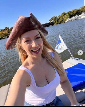 Full leaked Emma vardy private onlyfans photo