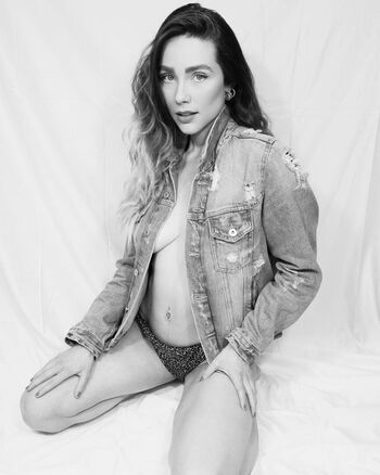 Full leaked Emma victoria louise private onlyfans photo