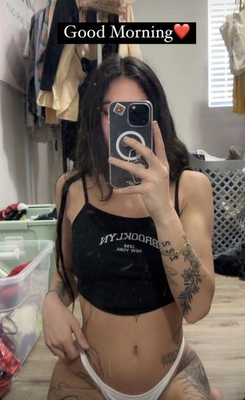 Full leaked Emmalynn minassian private onlyfans photo