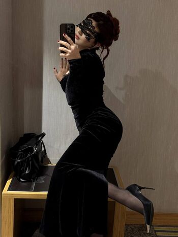 Full leaked Emmanuella nauryzbaeva private onlyfans photo
