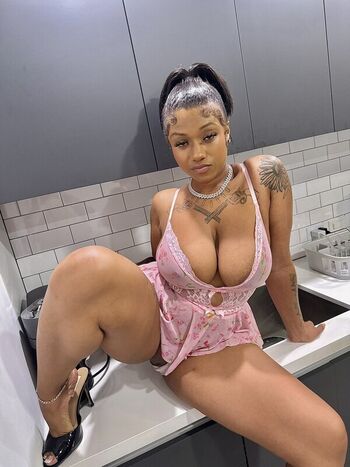 Full leaked Emmanuellustin private onlyfans photo