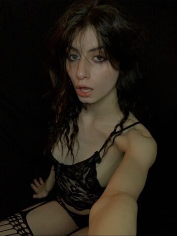 Full leaked Emmaxox private onlyfans photo
