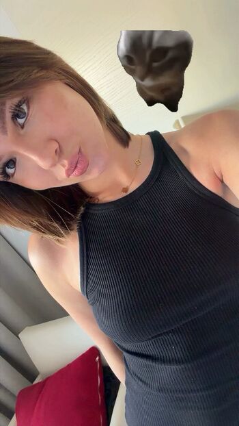 Full leaked Emmilovscats private onlyfans photo