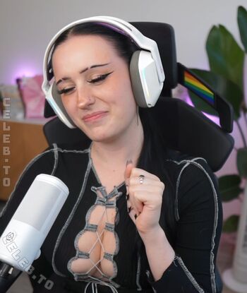 Full leaked Rejeanie/ private onlyfans photo