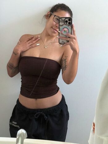Full leaked Emmy steele private onlyfans photo